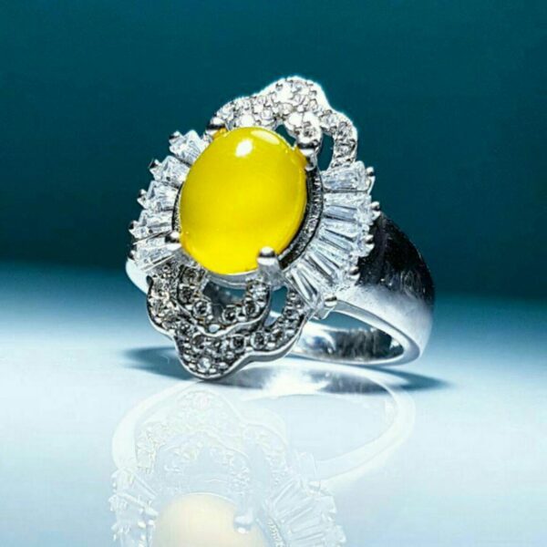 انگشتر جواهری عقیق زرد شرف شمس به وقت