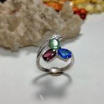 انگشترجواهری زنانه ۳ نگین اصل زمرد یاقوت توپاز درجه یک