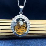 مدال زنانه الکساندریت ۷ رنگ زیبا