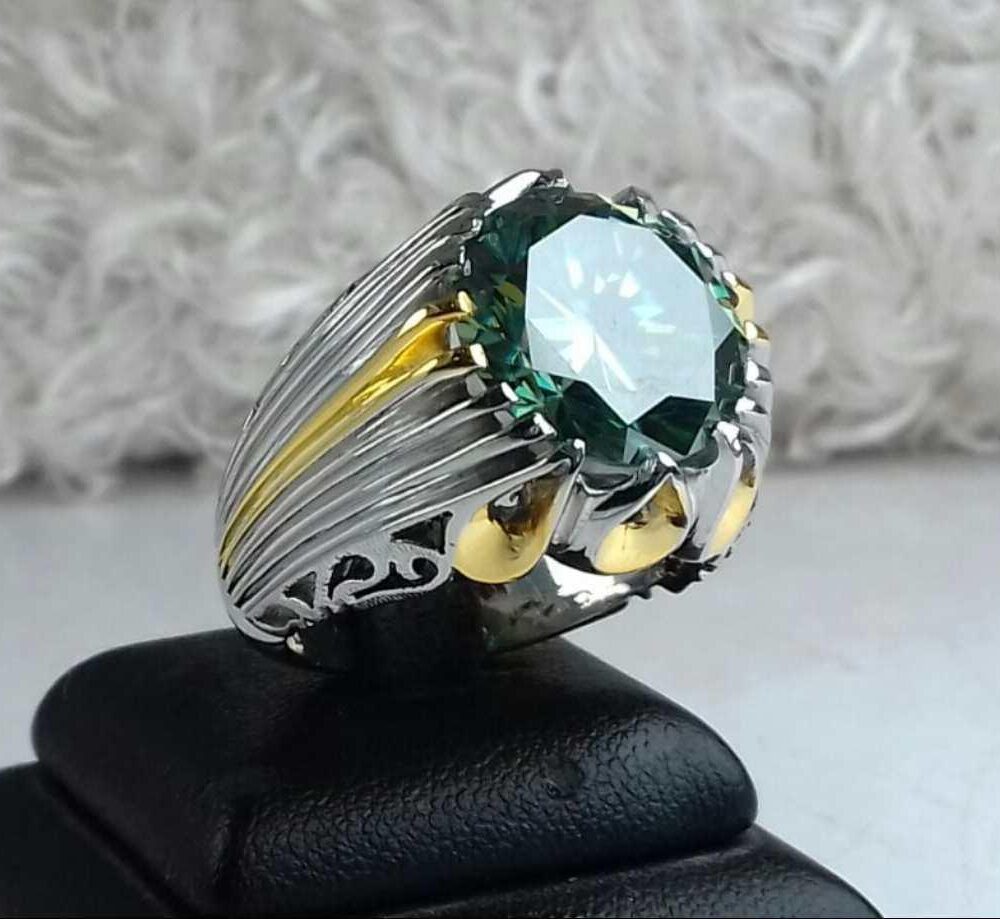 انگشتر الماس روسی سبز درجه یک