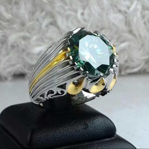انگشتر الماس روسی سبز درجه یک