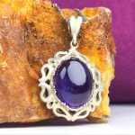 مدال توگردنی آمتیست آفریقایی اصل