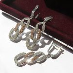 ست گوشواره و اویز کارتیر تمام نگین