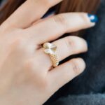 انگشتر زنانه نقره جواهری ونکلیف کد 25988